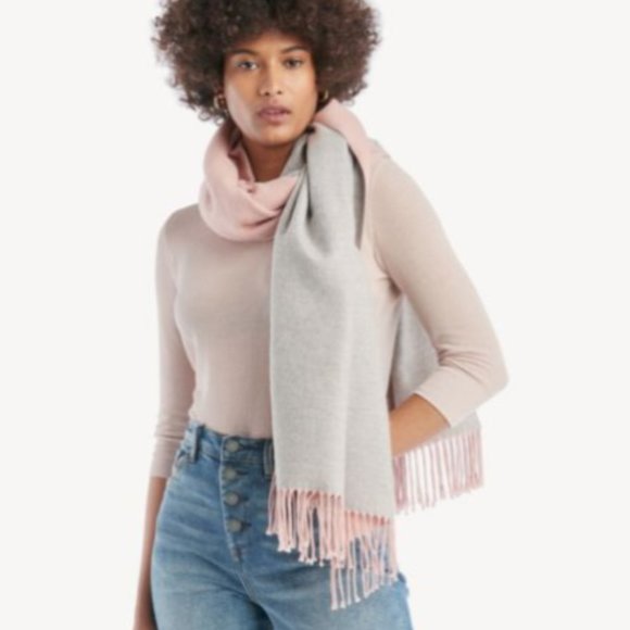 | olivia blush pink & gray dual-tone oversized scarf w. fringes | - Picture 1 of 3